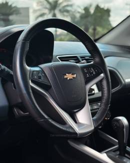 CHEVROLET - ONIX - 2018/2019 - Cinza - R$ 76.900,00