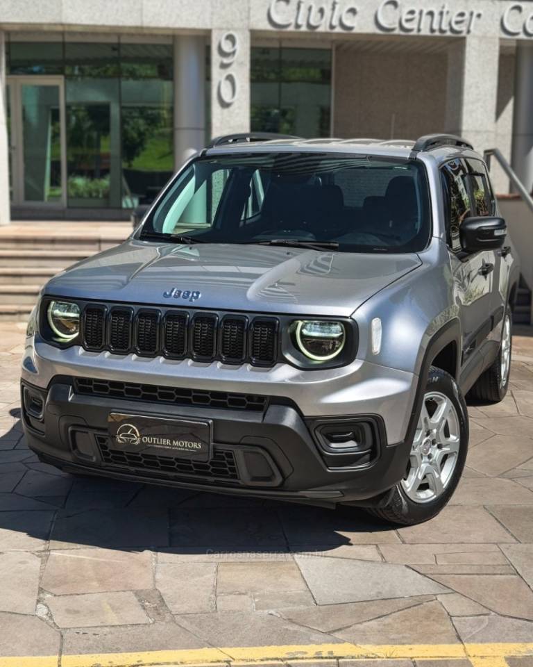 JEEP - RENEGADE - 2022/2023 - Cinza - R$ 113.900,00