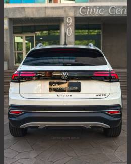 VOLKSWAGEN - NIVUS - 2022/2023 - Prata - R$ 122.900,00