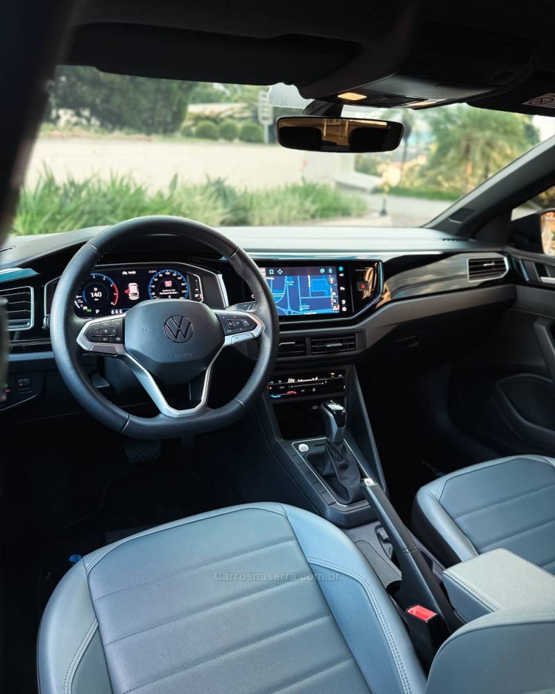 VOLKSWAGEN - NIVUS - 2022/2023 - Prata - R$ 122.900,00