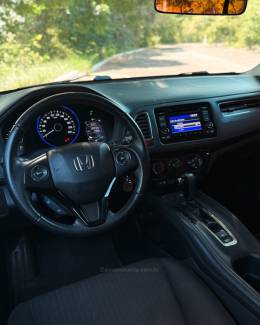 HONDA - HR-V - 2015/2016 - Branca - R$ 89.900,00
