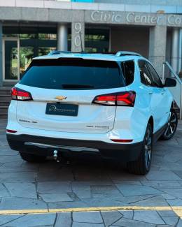 CHEVROLET - EQUINOX - 2022/2023 - Branca - R$ 185.900,00