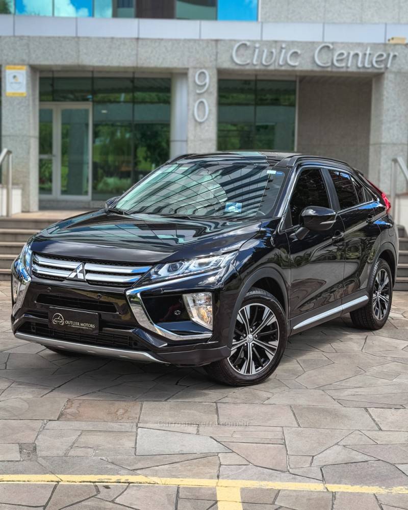 MITSUBISHI - ECLIPSE CROSS - 2019/2020 - Preta - R$ 117.900,00