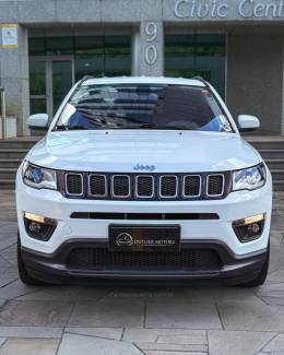 JEEP - COMPASS - 2017/2018 - Branca - R$ 95.900,00