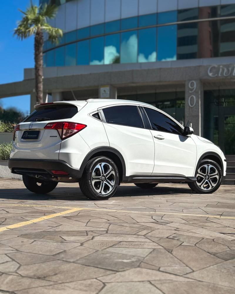 HONDA - HR-V - 2015/2016 - Branca - R$ 89.900,00
