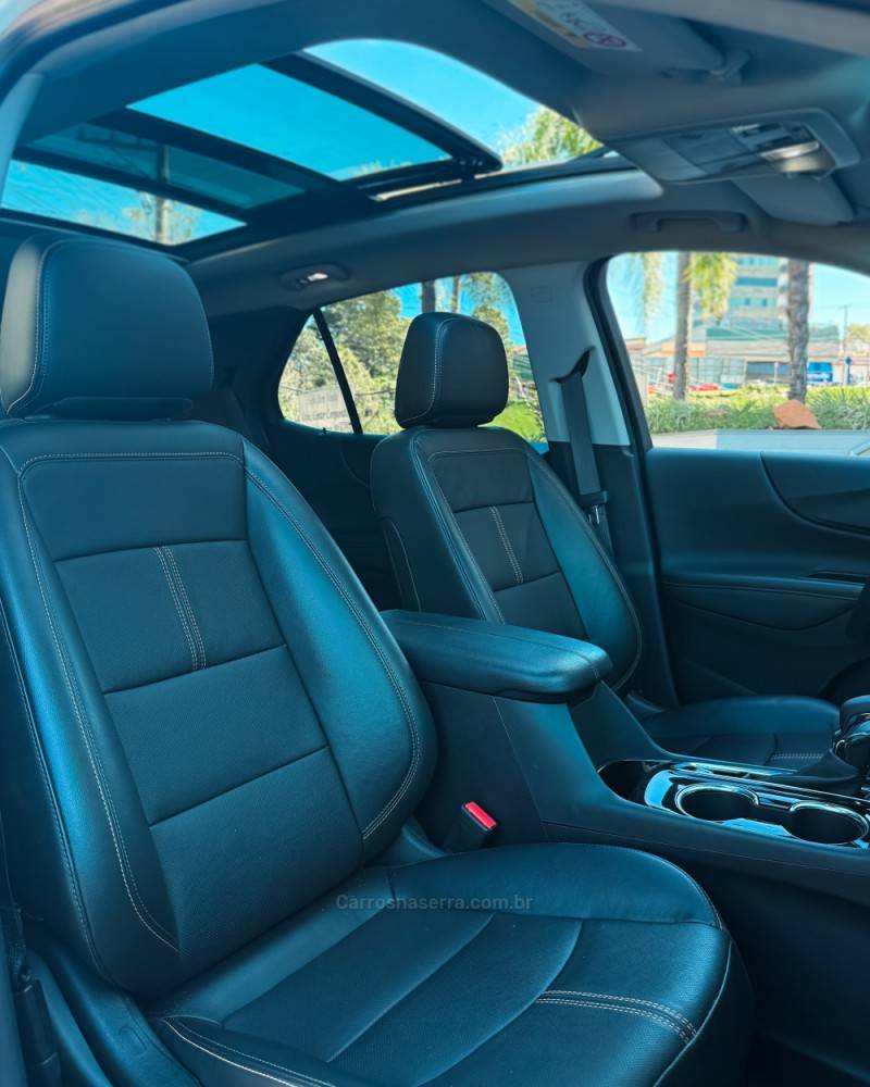 CHEVROLET - EQUINOX - 2022/2023 - Branca - R$ 185.900,00