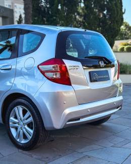 HONDA - FIT - 2012/2013 - Prata - R$ 55.900,00