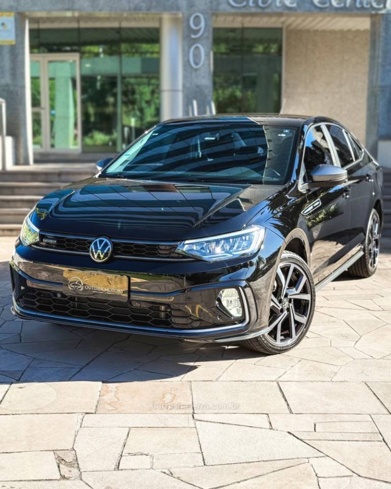 VOLKSWAGEN - VIRTUS - 2024/2024 - Preta - R$ 132.900,00
