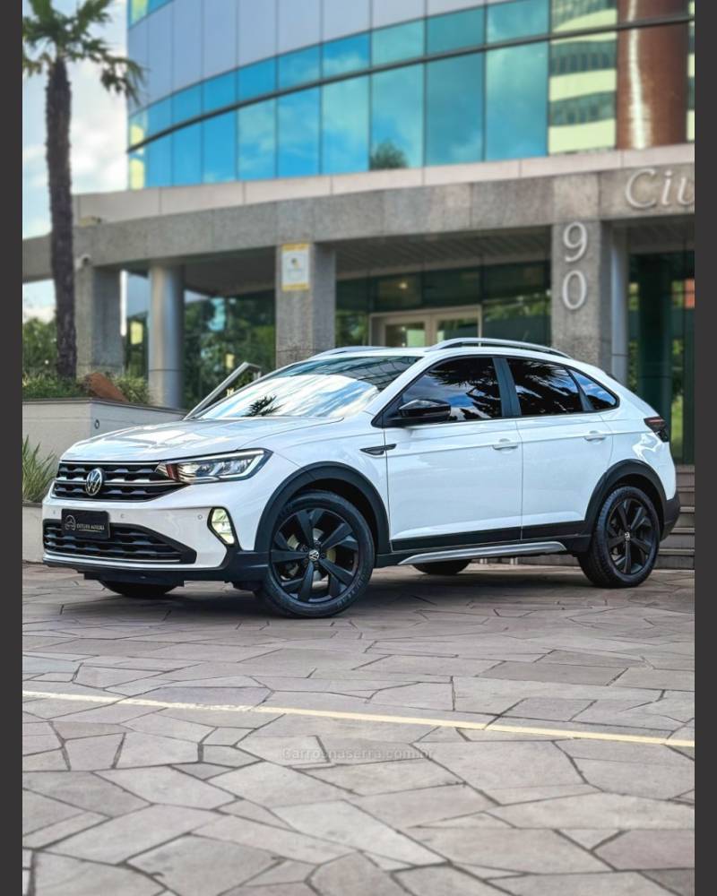 VOLKSWAGEN - NIVUS - 2022/2023 - Prata - R$ 122.900,00