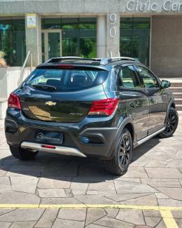 CHEVROLET - ONIX - 2018/2019 - Cinza - R$ 76.900,00