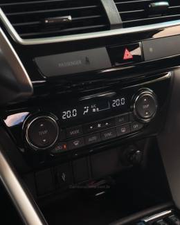 MITSUBISHI - ECLIPSE CROSS - 2019/2020 - Preta - R$ 117.900,00