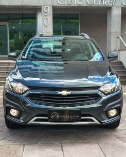 CHEVROLET - ONIX - 2018/2019 - Cinza - R$ 76.900,00