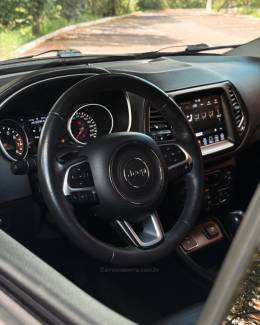 JEEP - COMPASS - 2017/2018 - Branca - R$ 95.900,00